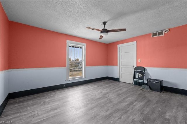 122 N Main Street, Reidsville, NC 27320