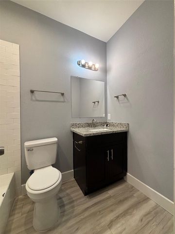 339 Owens Street A, Houston, TX 77029