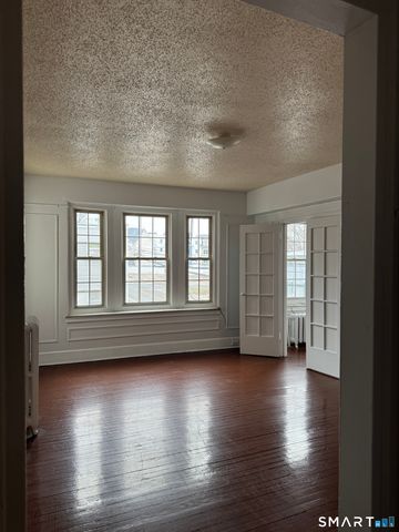 144 Grove Street 208, Waterbury, CT 06710