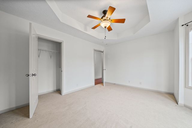 55 West Dr, Clarksville, TN 37040