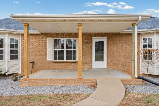 55 West Dr, Clarksville, TN 37040