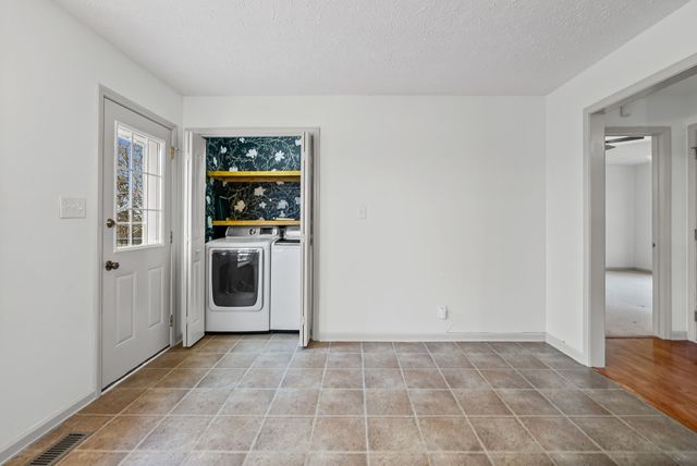 55 West Dr, Clarksville, TN 37040