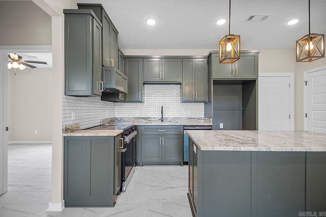 14815 Joan Drive, Mabelvale, AR 72103