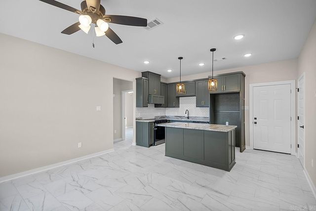 14815 Joan Drive, Mabelvale, AR 72103