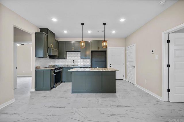 14815 Joan Drive, Mabelvale, AR 72103