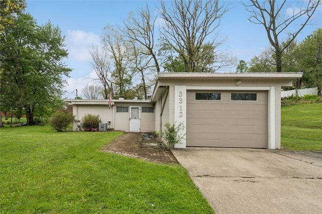 3312 Windgate Drive DRIVE, Murrysville, PA 15668