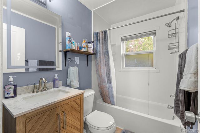 10053 Riverdale, Redford Charter Township, MI 48239