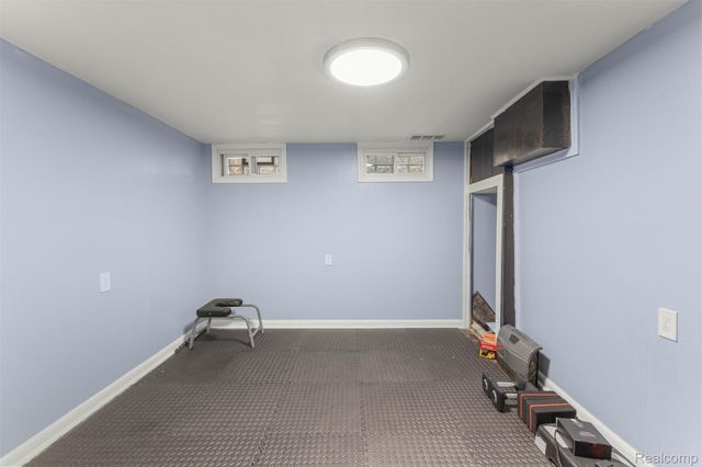 10053 Riverdale, Redford Charter Township, MI 48239