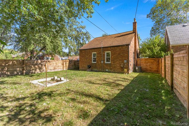 10053 Riverdale, Redford Charter Township, MI 48239