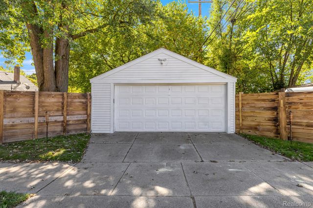 10053 Riverdale, Redford Charter Township, MI 48239