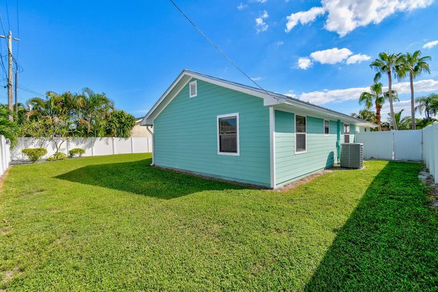 4153 Wingo Street, Jupiter, FL 33469