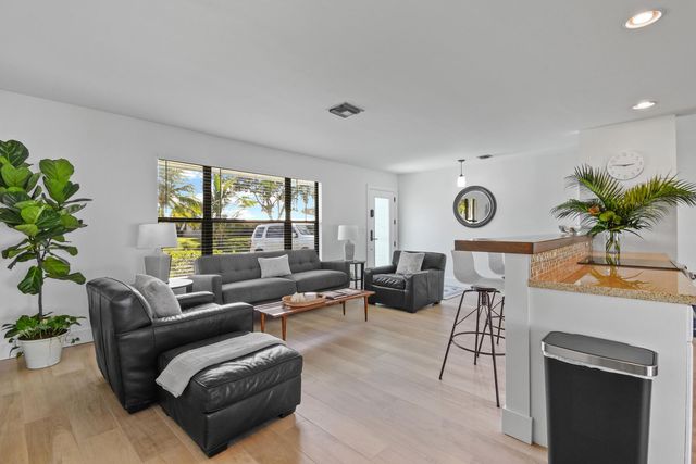 4153 Wingo Street, Jupiter, FL 33469