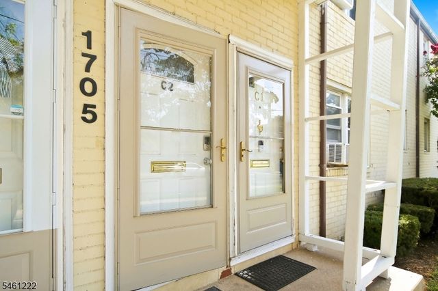 1705 Wood Ave C2, Roselle Boro, NJ 07203