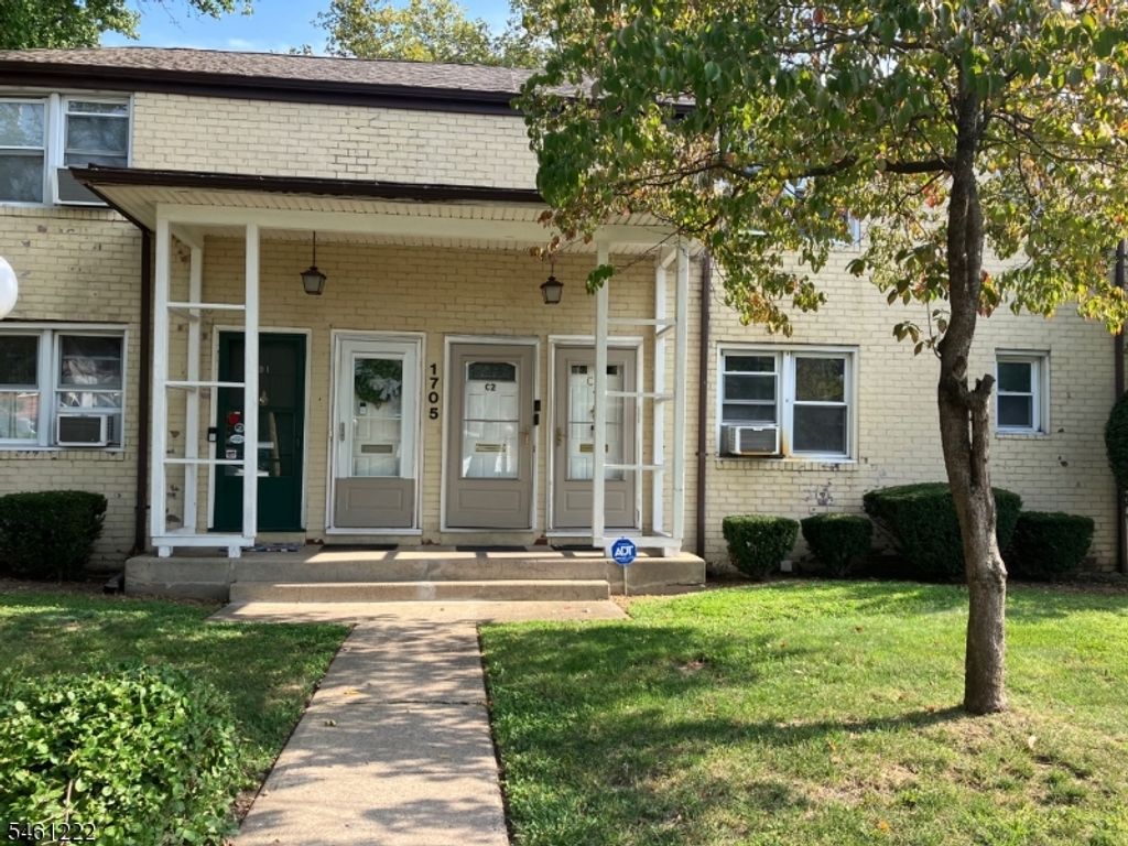 1705 Wood Ave C2, Roselle Boro, NJ 07203
