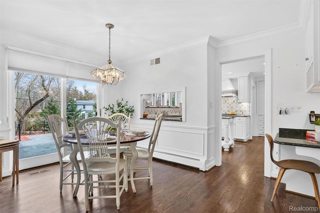 27220 Willowgreen Court, Franklin Village, MI 48025