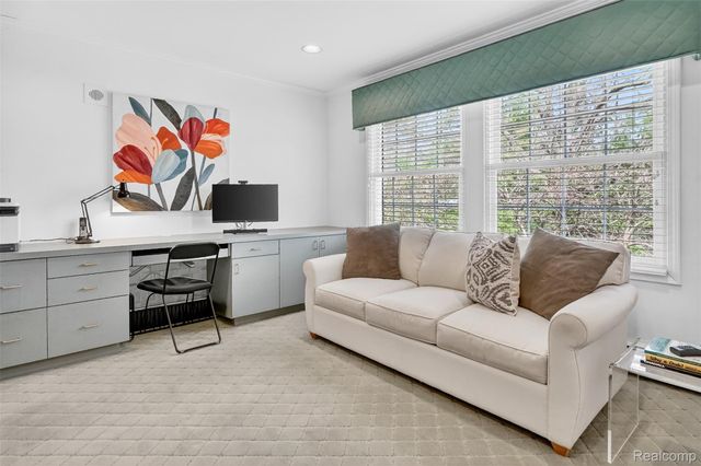 27220 Willowgreen Court, Franklin Village, MI 48025