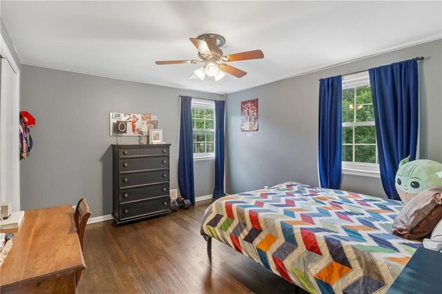 5218 Pawnee Drive, Roeland Park, KS 66205