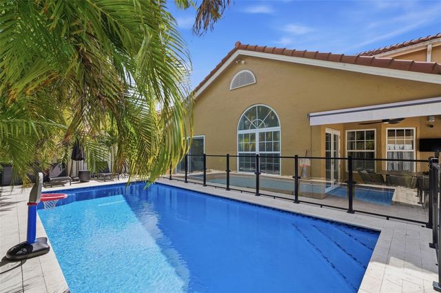 10311 Lima Street, Cooper City, FL 33026