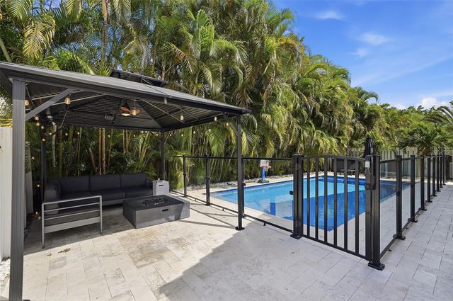 10311 Lima Street, Cooper City, FL 33026