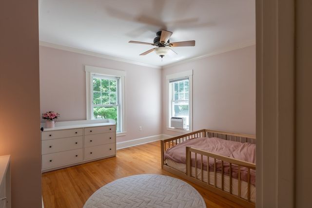 8 Lowell St, Billerica, MA 01862