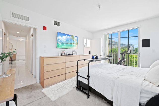 2651 NE 212th Terrace 201, Aventura, FL 33180