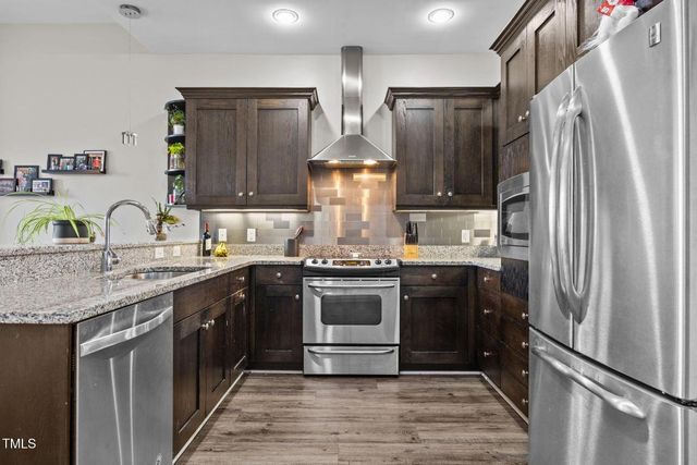 400 W North Street 1028, Raleigh, NC 27603