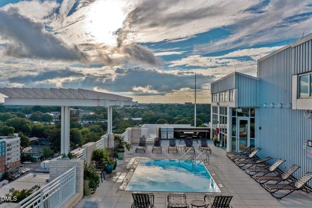 400 W North Street 1028, Raleigh, NC 27603