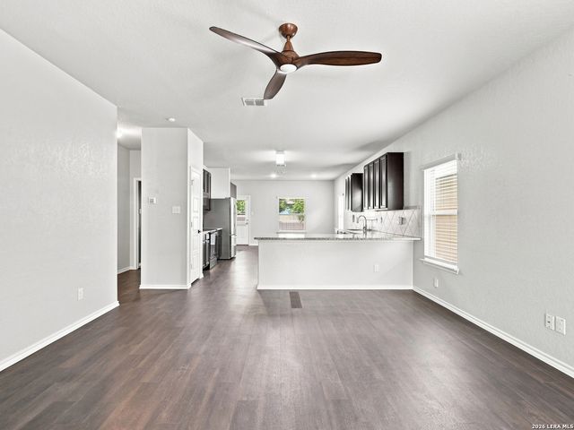 7222 Boxing Grove, San Antonio, TX 78244
