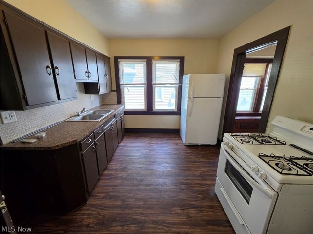 4100 Mapledale Avenue 1, Cleveland, OH 44109