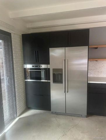 1040 Stuart Street, Denver, CO 80204