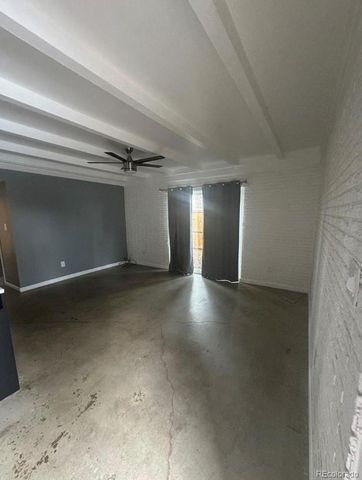 1040 Stuart Street, Denver, CO 80204