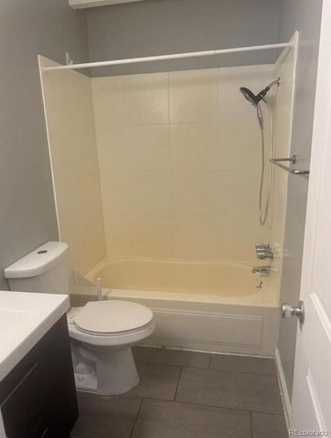 1040 Stuart Street, Denver, CO 80204