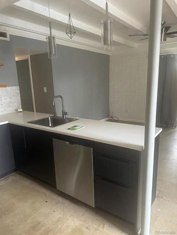 1040 Stuart Street, Denver, CO 80204