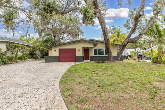 211 TIMBERLANE DRIVE, Palm Harbor, FL 34683