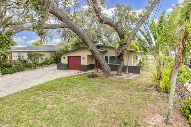 211 TIMBERLANE DRIVE, Palm Harbor, FL 34683