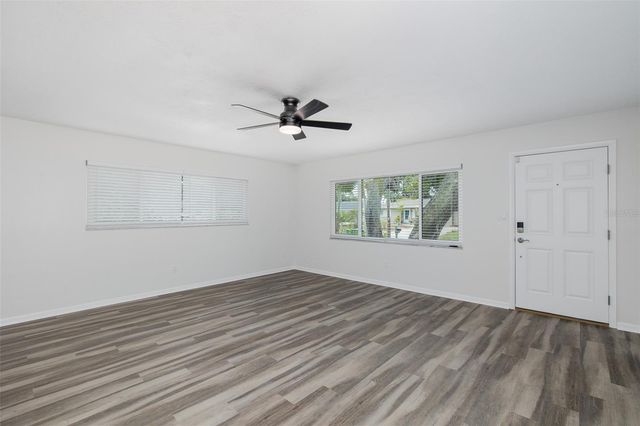 211 TIMBERLANE DRIVE, Palm Harbor, FL 34683