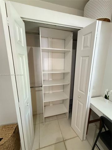 601 Michigan Ave 3, Miami Beach, FL 33139