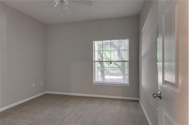 2320 Gracy Farms LN 614, Austin, TX 78758