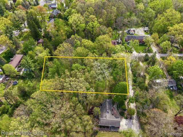 0000 Hunters Lane, Southfield, MI 48033
