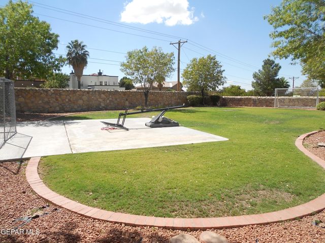 1201 BROWN RIDGE Place, El Paso, TX 79912