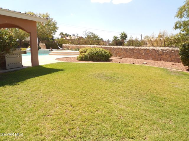 1201 BROWN RIDGE Place, El Paso, TX 79912