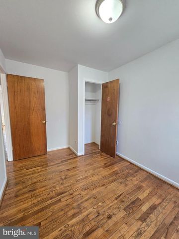 1351 CHRISTIAN ST, Philadelphia, PA 19147