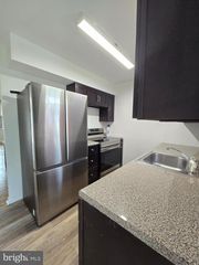 1351 CHRISTIAN ST, Philadelphia, PA 19147