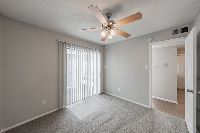 2286 Nantucket Village Circle, Dallas, TX 75227