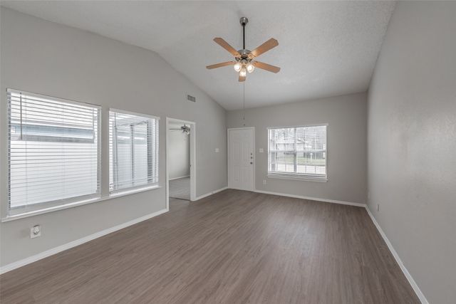 2286 Nantucket Village Circle, Dallas, TX 75227