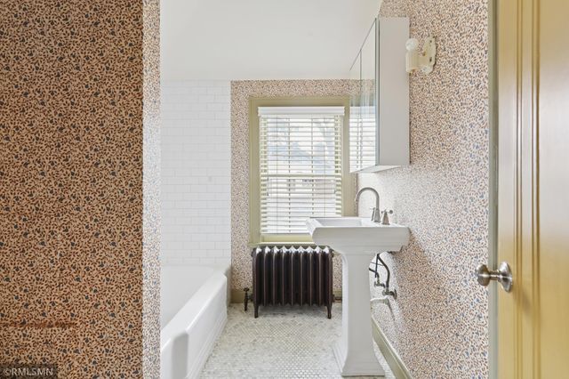 5317 1st Avenue S, Minneapolis, MN 55419