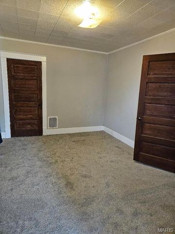 311 Olive Street, Hannibal, MO 63401