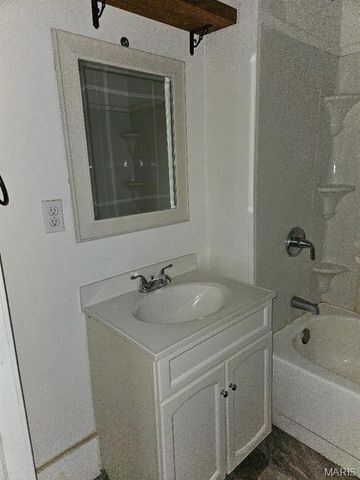 311 Olive Street, Hannibal, MO 63401