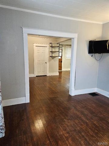 311 Olive Street, Hannibal, MO 63401