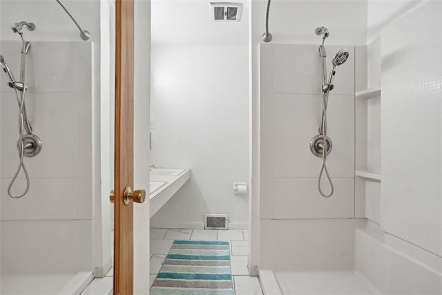 166 Glenhurst Dr, Verona, PA 15147